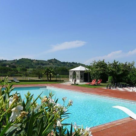 Les Piegonnaises - Deux Luxueuses Roulottes En Drome Provencale Piégon Exterior foto